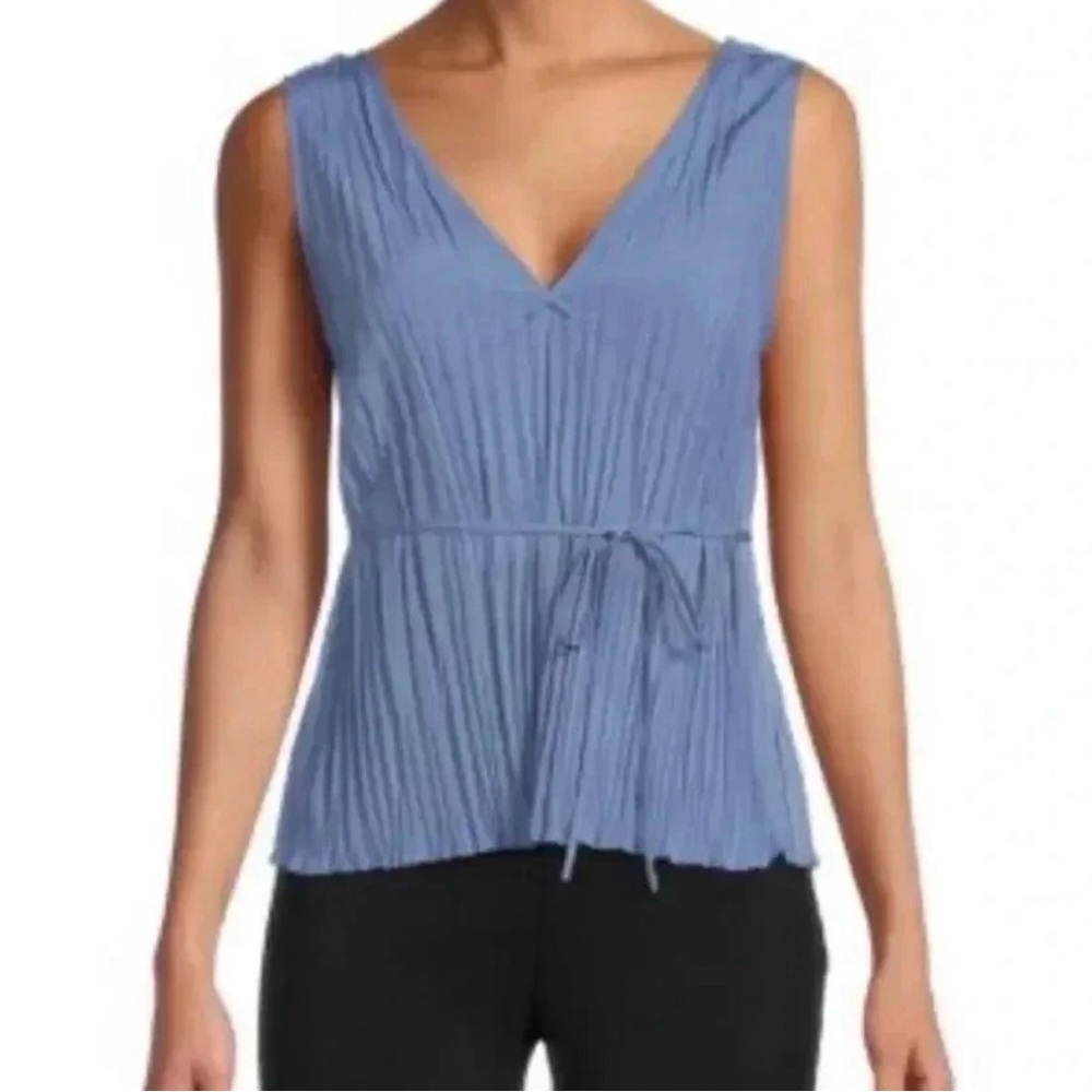 NWT Vince Crushed Double V Tank size Medium